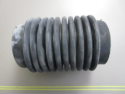 *NEW OEM* 0810 Volvo Penta Bellows Kit 876633