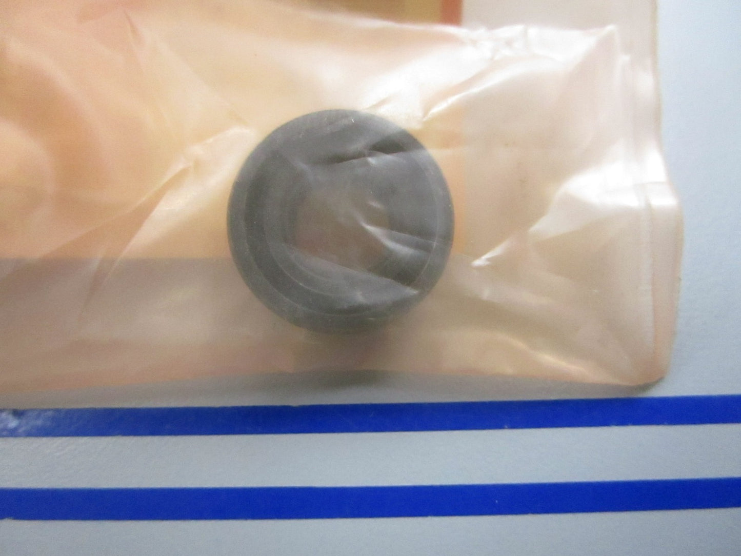 NEW OEM 91253-ZV0-003 Honda Oil Seal 0810