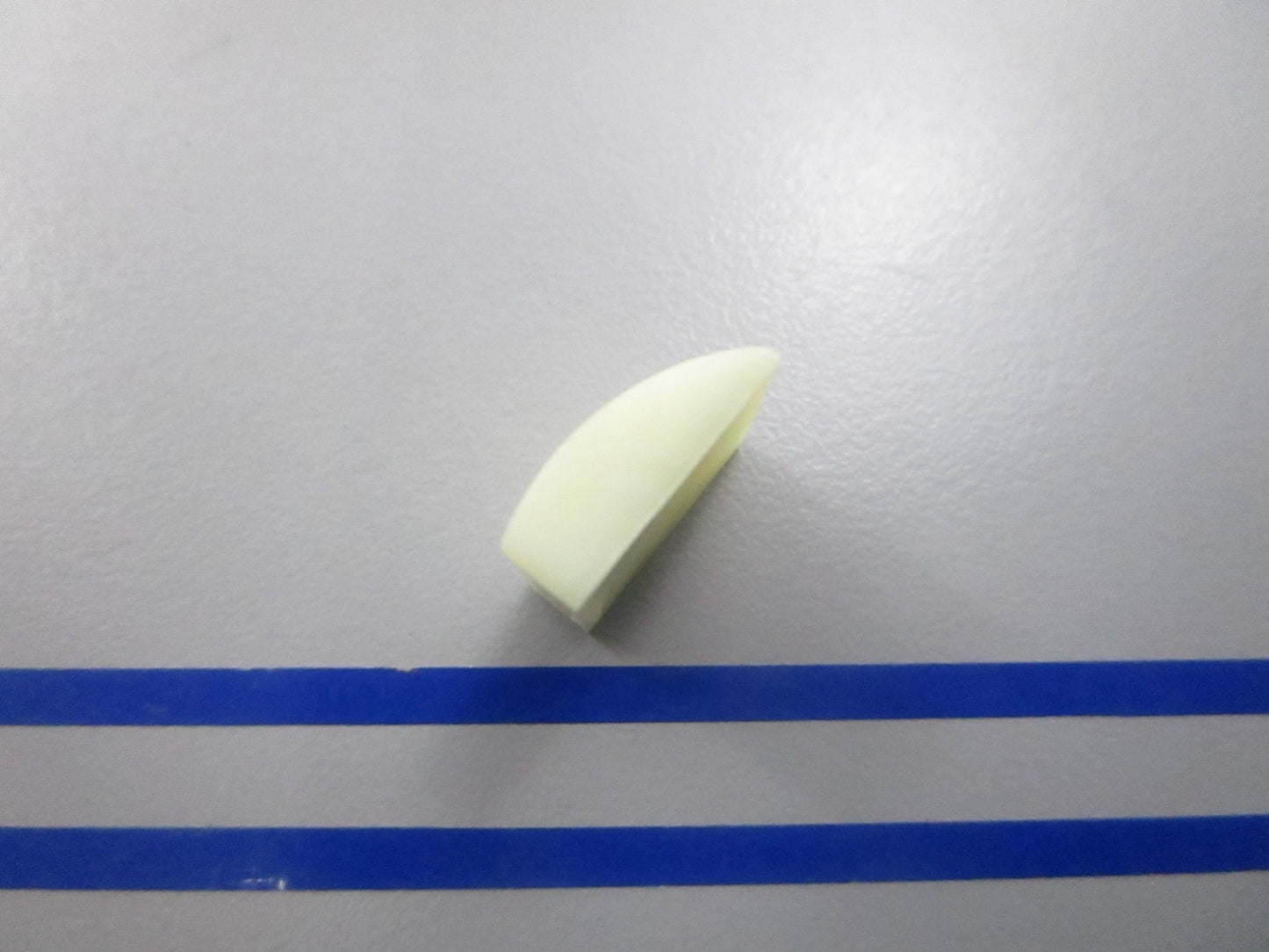 NEW OEM 331107 0331107 OMC Johnson Evinrude W/P Impeller Key 0810