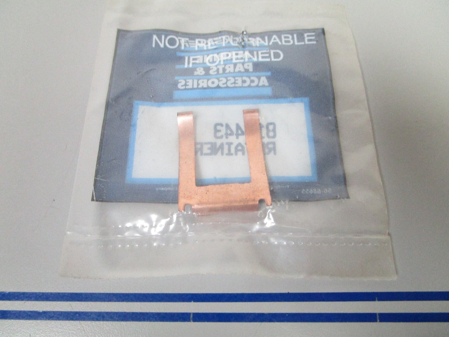 *NEW OEM* 0810 Mercury Quicksilver Retainer 8124431