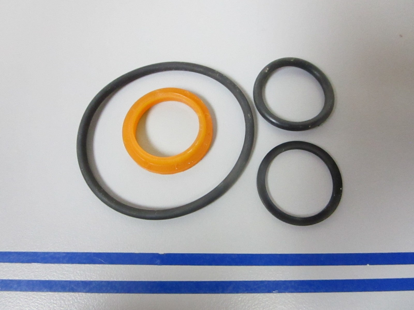NEW OEM 173588 0173588 OMC Johnson Evinrude Prestolite O-Ring Kit 0720