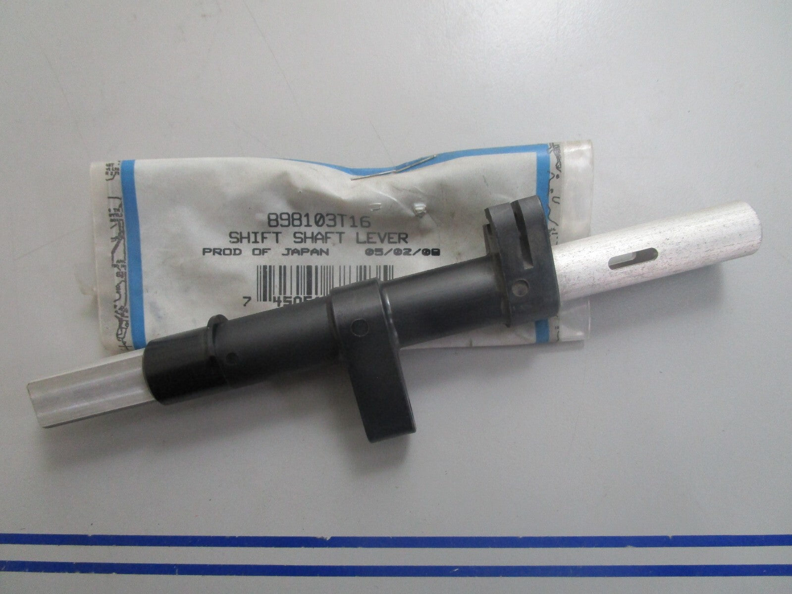 *NEW OEM* 0820 Mercury Quicksilver Shift Shaft Lever 898103T16