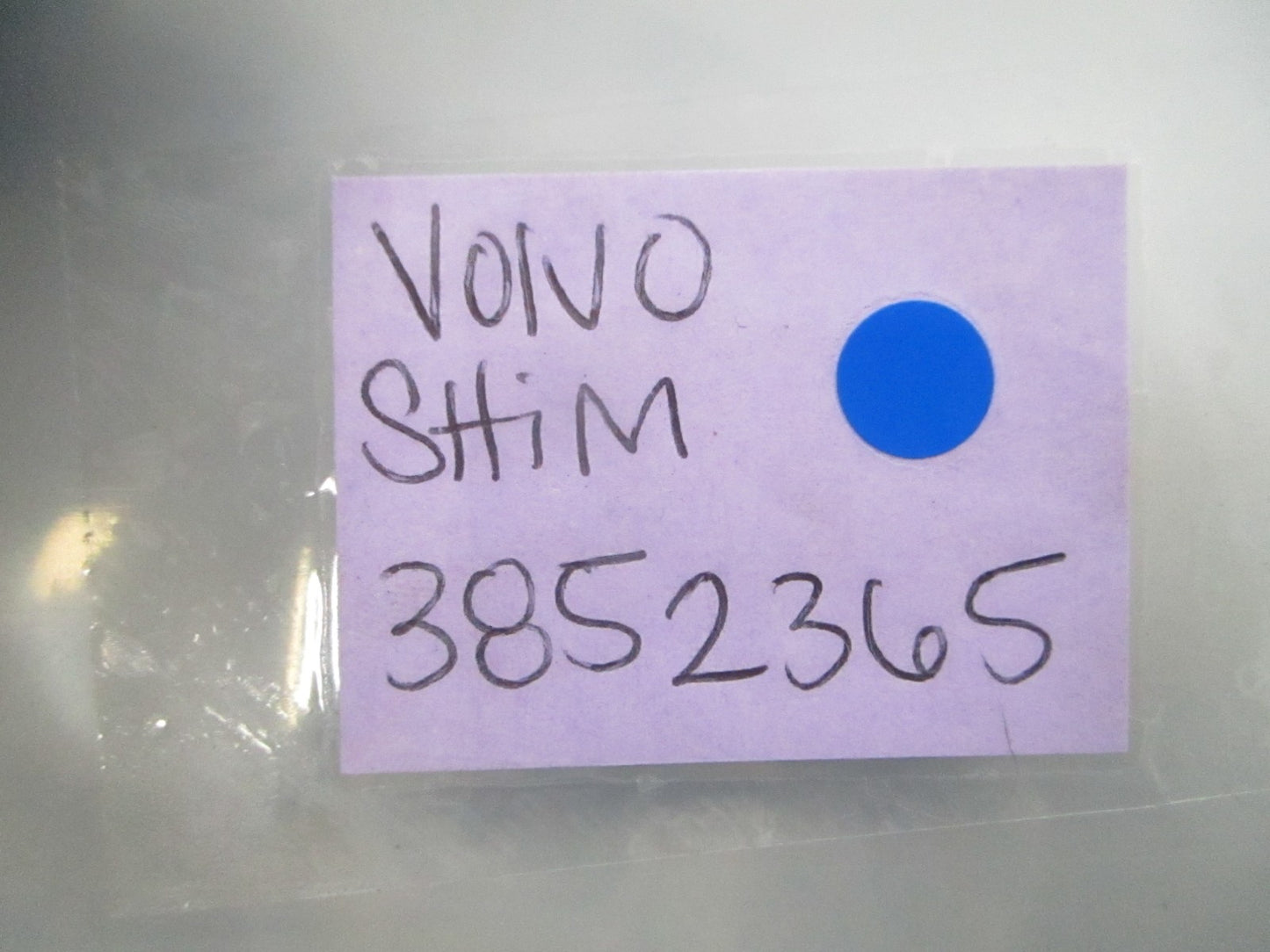 *NEW OEM* 0810 Volvo Penta Shim 3852365