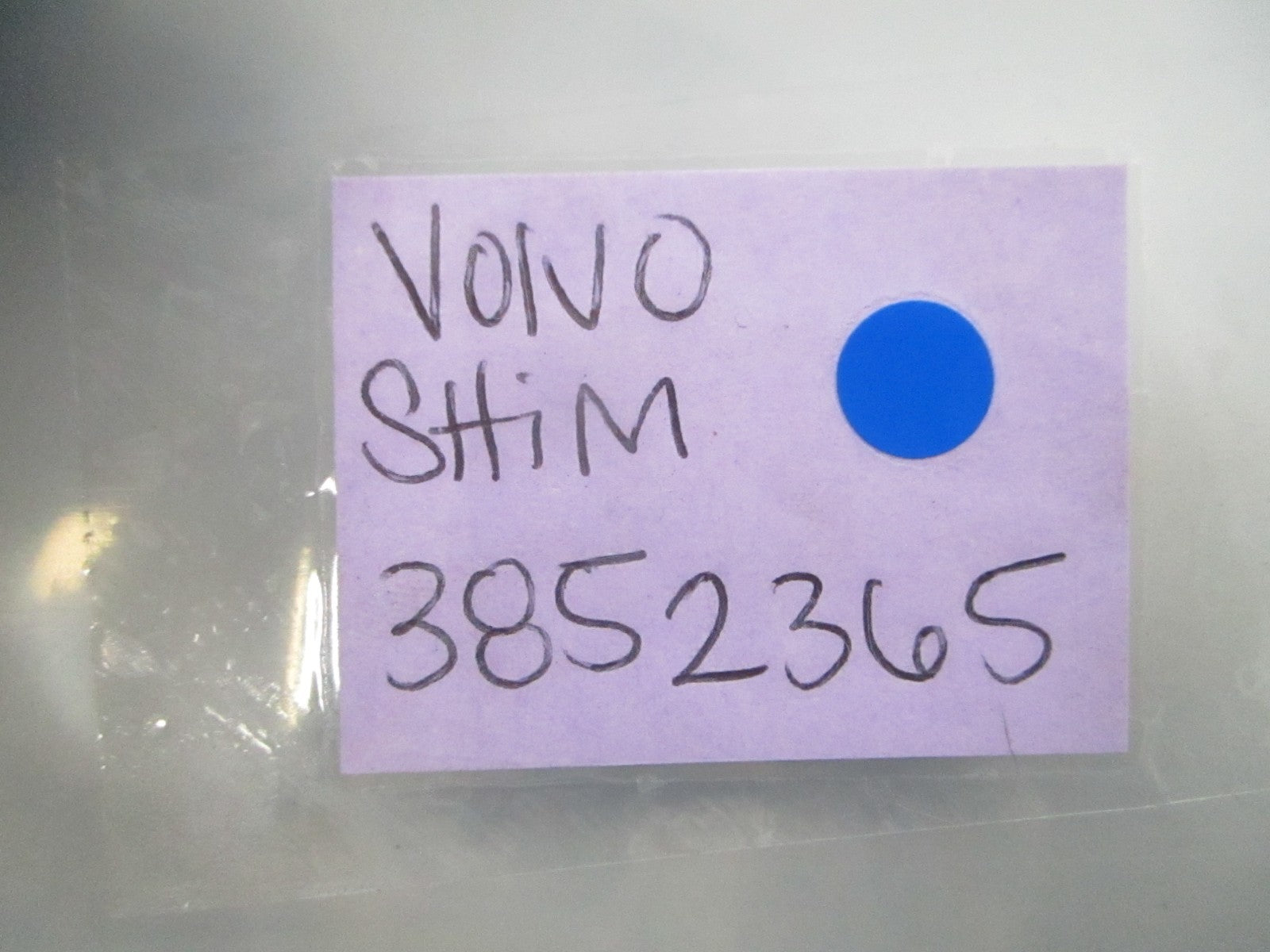 *NEW OEM* 0810 Volvo Penta Shim 3852365