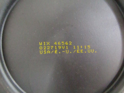 NEW OEM 46562 Wix Air Filter 0820