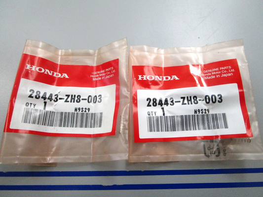 NEW OEM (LOT OF 2) Honda 28443-ZH8-003 Return Spring 0810