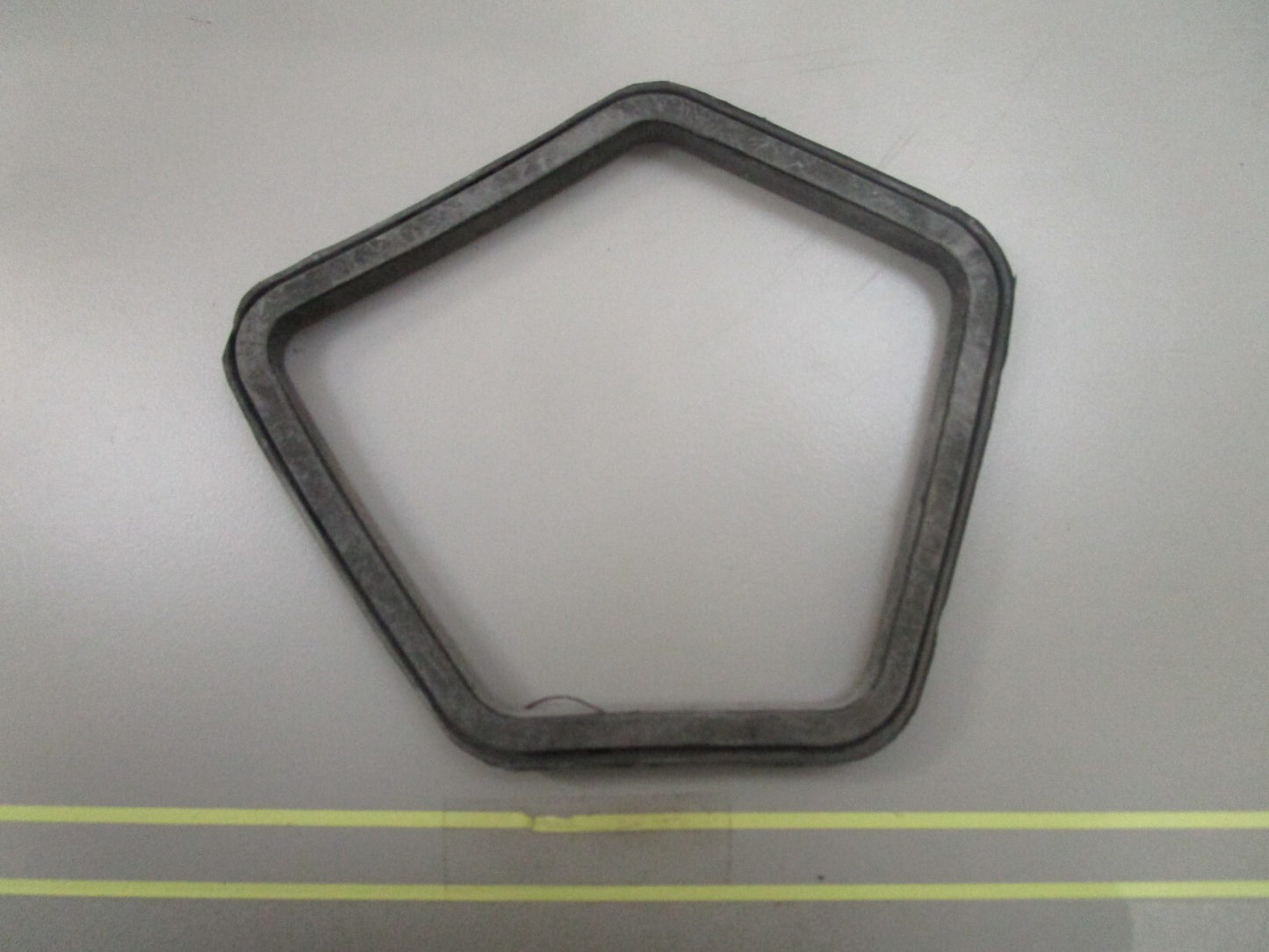 *NEW OEM* 0810 Yamaha Muffler Gasket 61A-45123-01-00