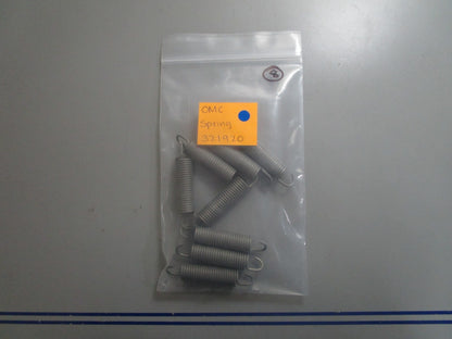 *NEW OEM* 0810 OMC Johnson Evinrude Spring 321920 0321920