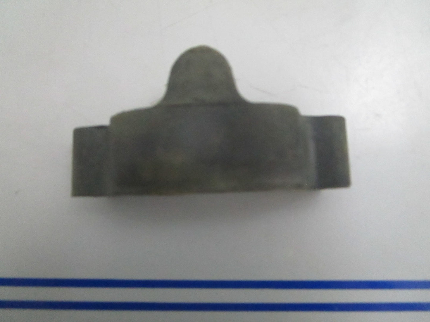 *NEW OEM* 0820 Honda Rear Tank Rubber 17613-246-000