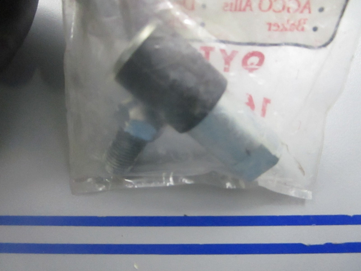 *NEW OEM* 0810 Simplicity Ball Joint 1669567