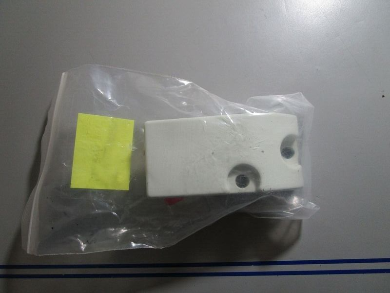 *NEW OEM* 0770 Suzuki STBD Lower Mount Cover 54211-93910-Z11