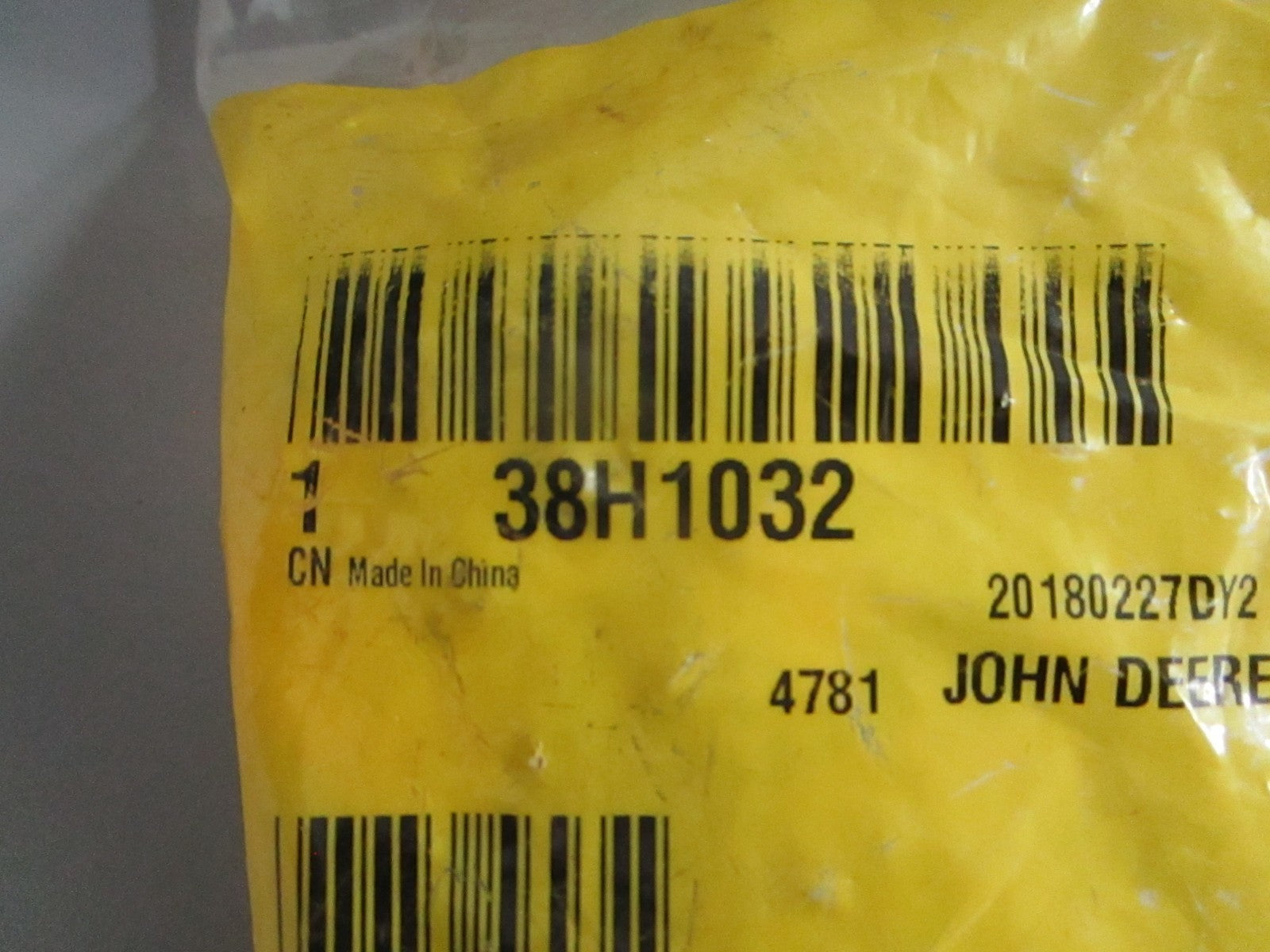 NEW OEM 38H1032 John Deere Swivel Run Tee Fitting 0820