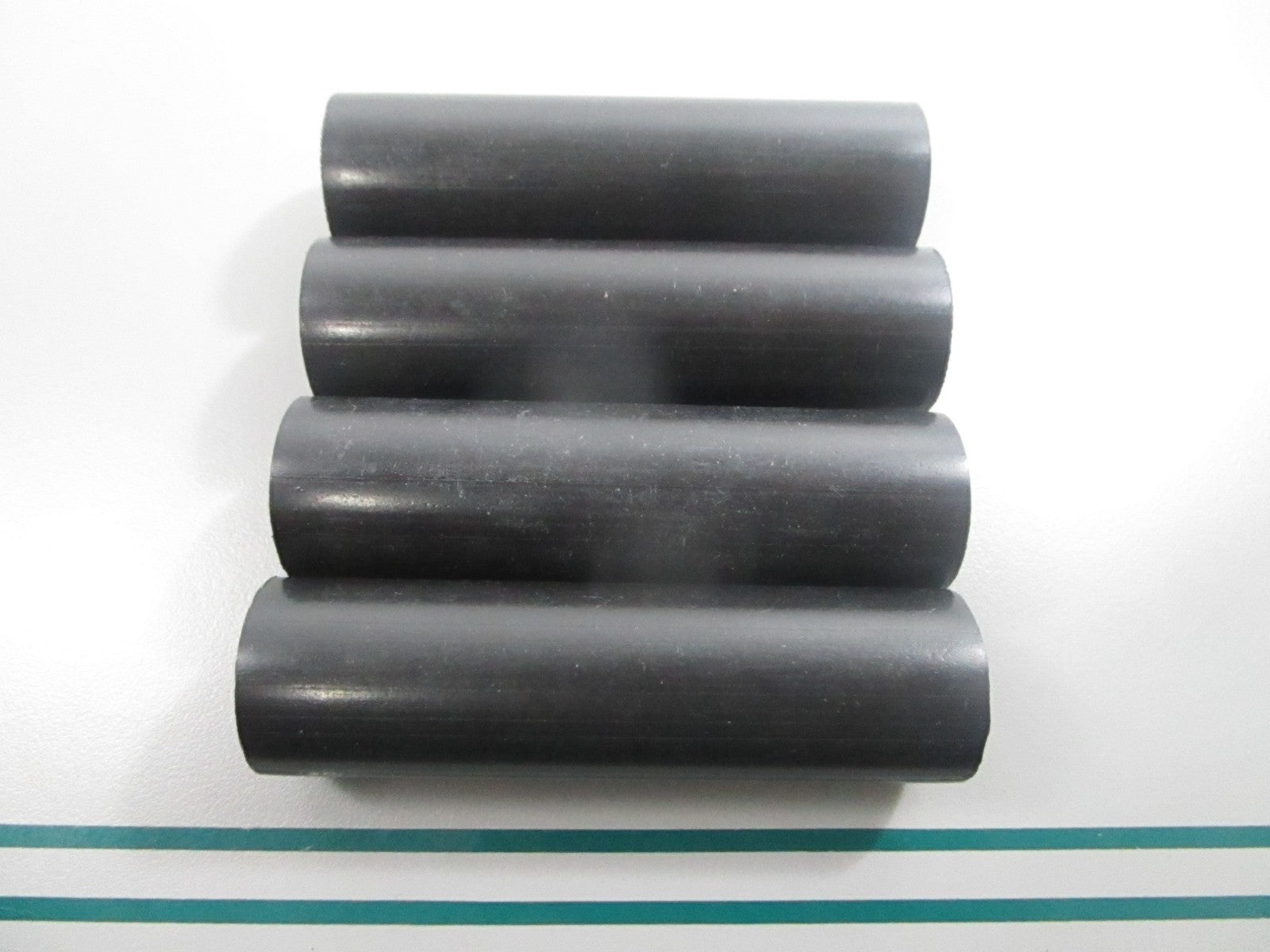 NEW (LOT OF 4) 572102400 Ski-Doo Plastic Spacer 0810