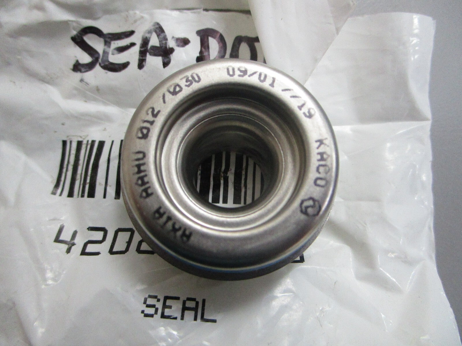 *NEW OEM* 0820 Sea-Doo Seal 420850946