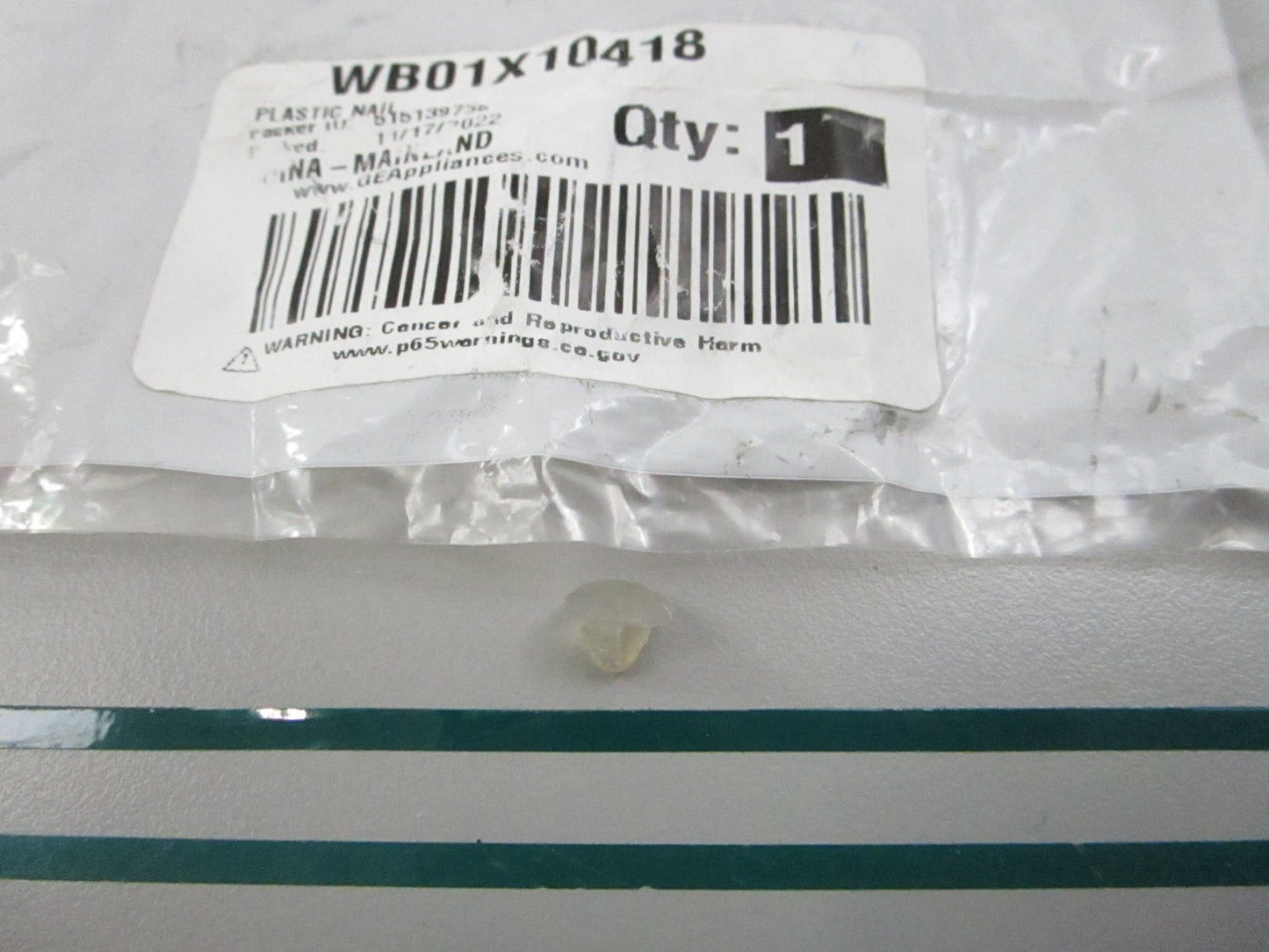 GE NEW OEM Plastic Nail Fastener WB01X10418 Range Oven Stove 0810