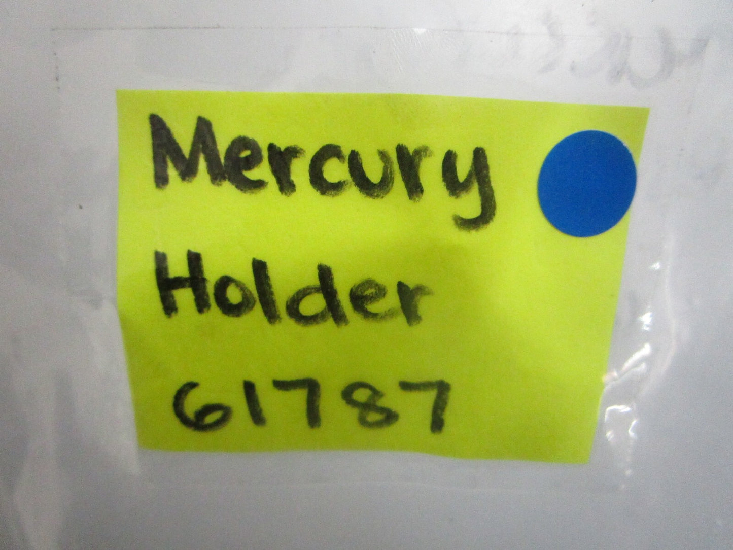 *NEW OEM* 0810 Mercury Quicksilver Holder 61787