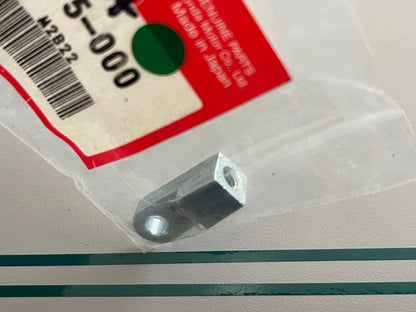 NEW OEM 24855-ZV5-000 Honda Shift Pivot 0810