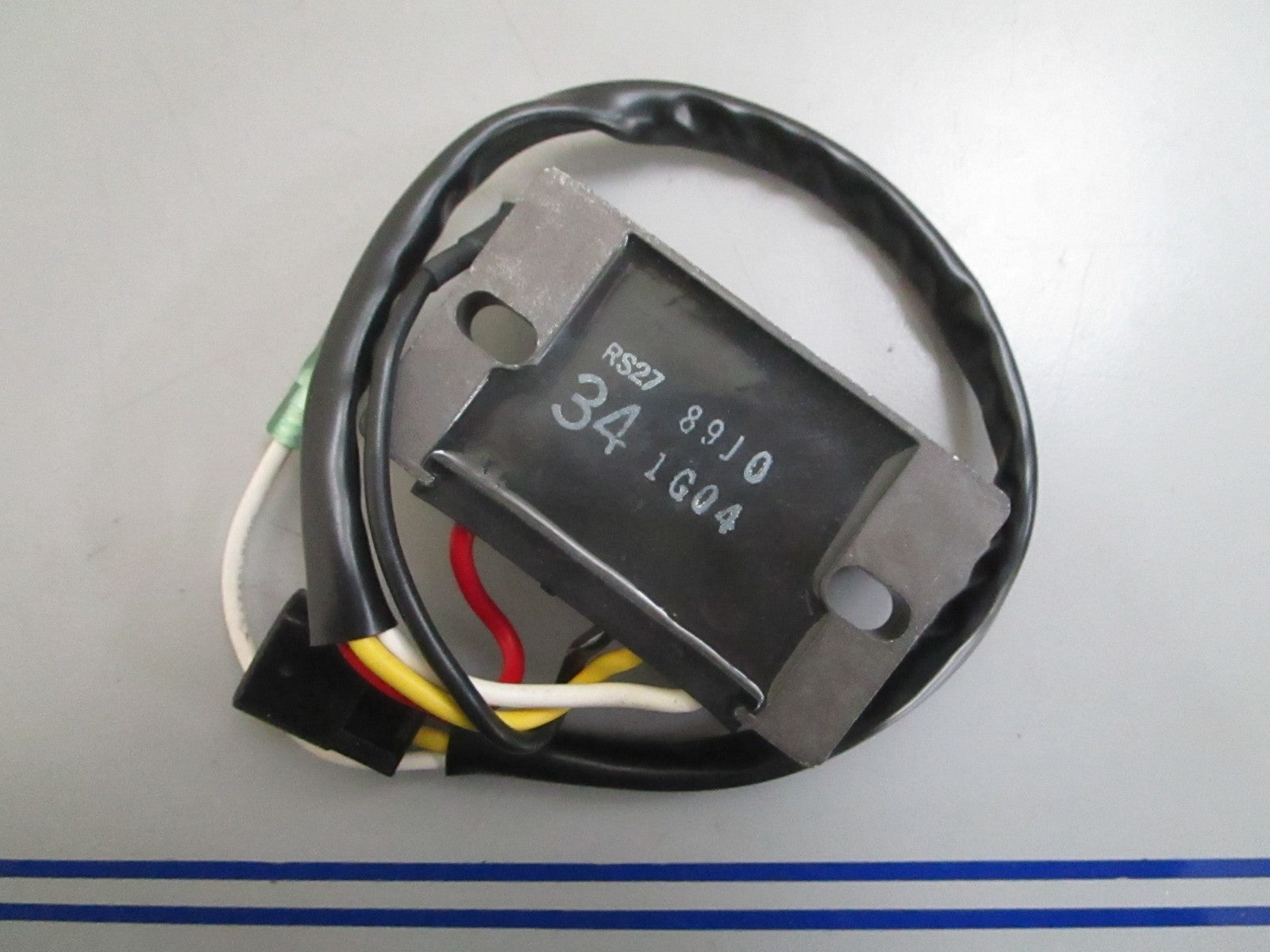 *NEW OEM* 0820 Suzuki Receptacle Set 39600-89J00