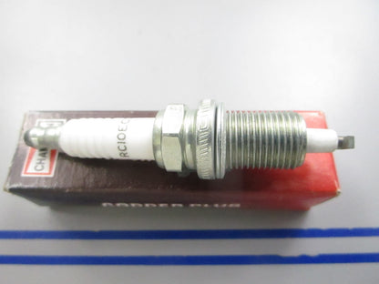 NEW RC10ECC Champion Spark Plug 0810