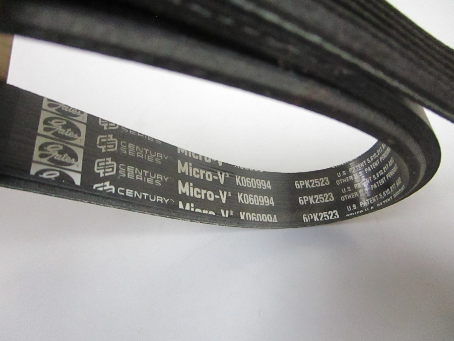 NEW K060994 Gates Micro-V 13/16" x 99 ⅞" Serpentine Belt 0720