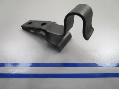 *NEW OEM* 0810 OMC Johnson Evinrude Hook Assembly 436301 0436301