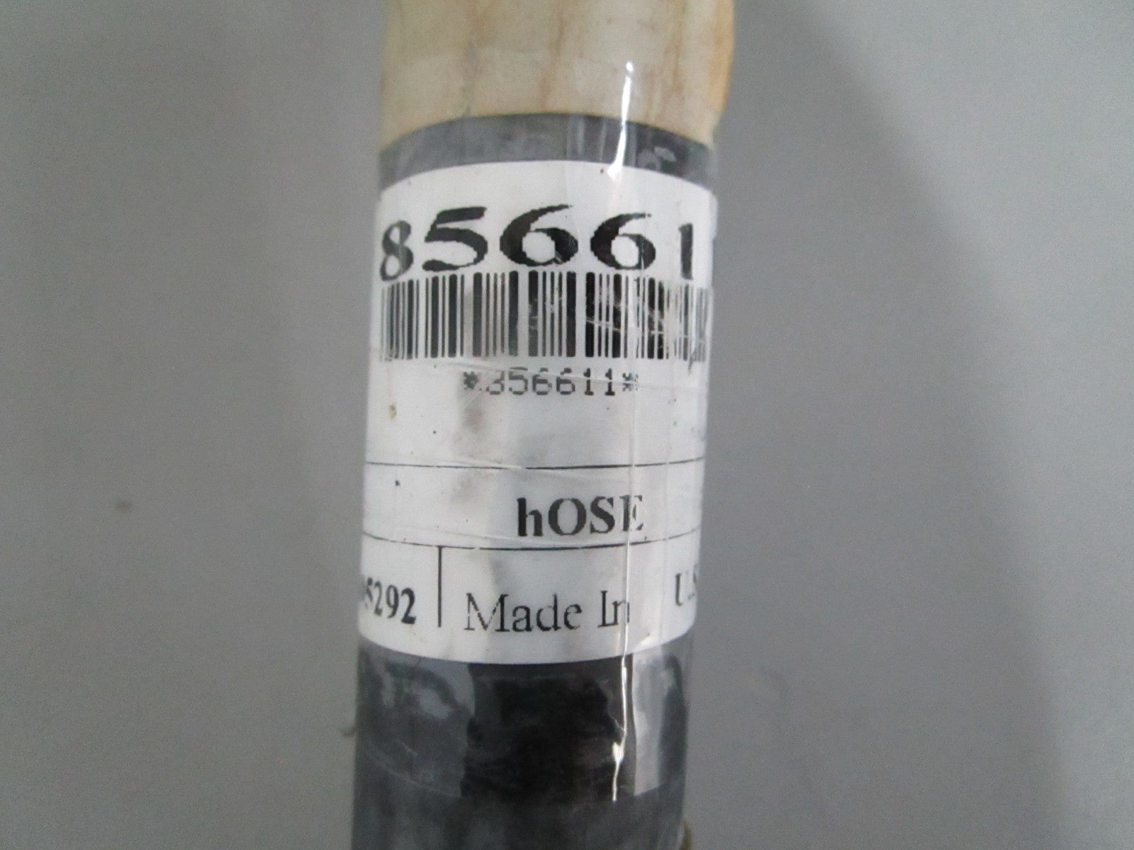 *NEW OEM* 0820 Volvo Penta Hose 856611