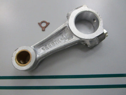 NEW OEM 388976 0388976 OMC Johnson Evinrude Connecting Rod 0810