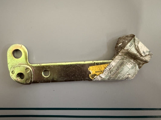 NEW OEM MT135 John Deere Arm 0820