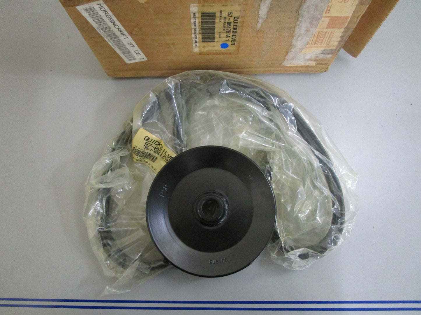 *NEW OEM* 0820 Mercury Quicksilver Belt/Pulley Kit 57-861758A1
