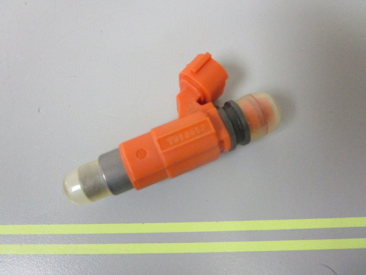 *NEW OEM* 0720 Yamaha Fuel Injector 68V-8A360-00-00