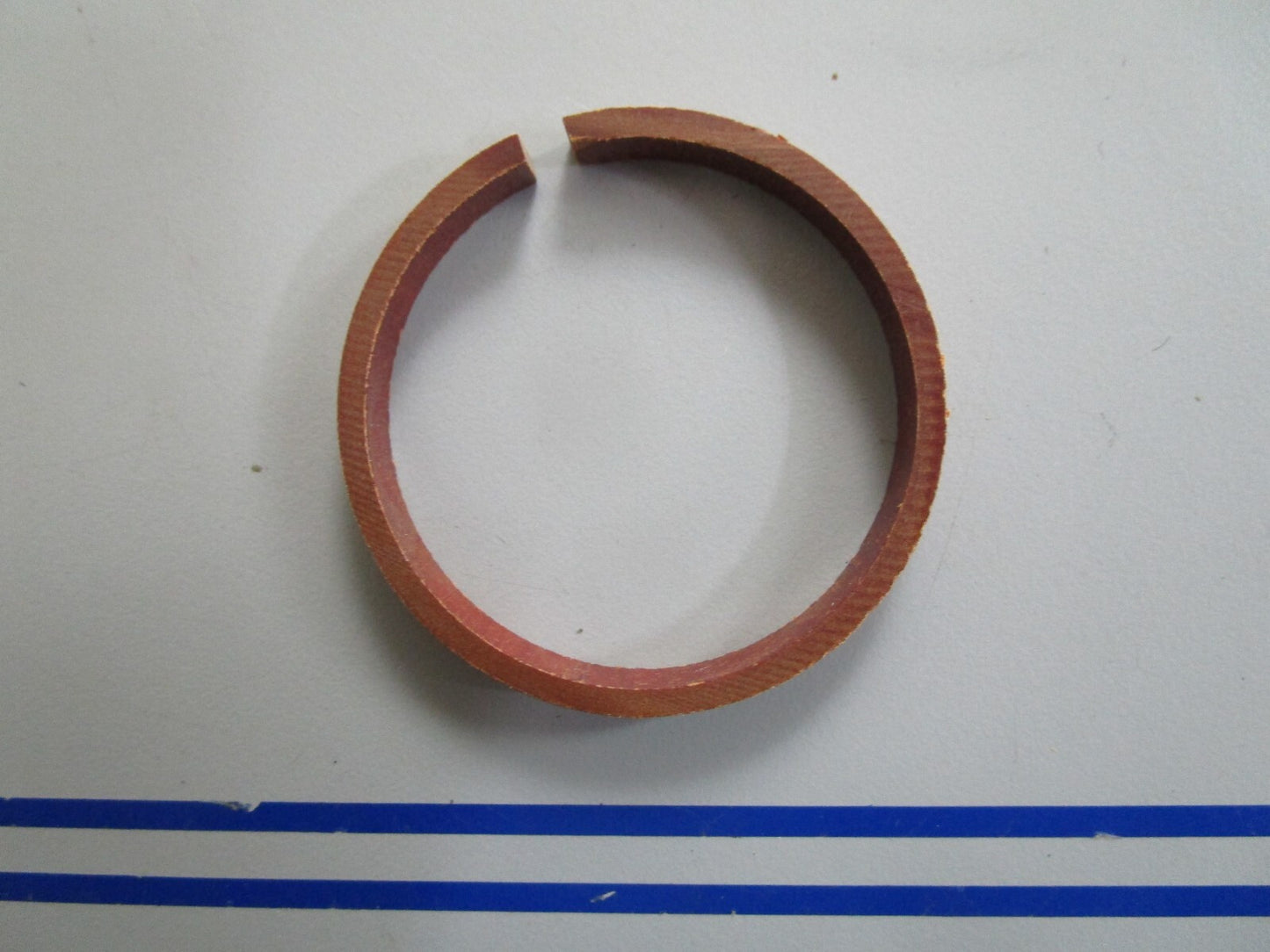 *NEW OEM* 0820 OMC Johnson Evinrude Spacer 309074 0309074