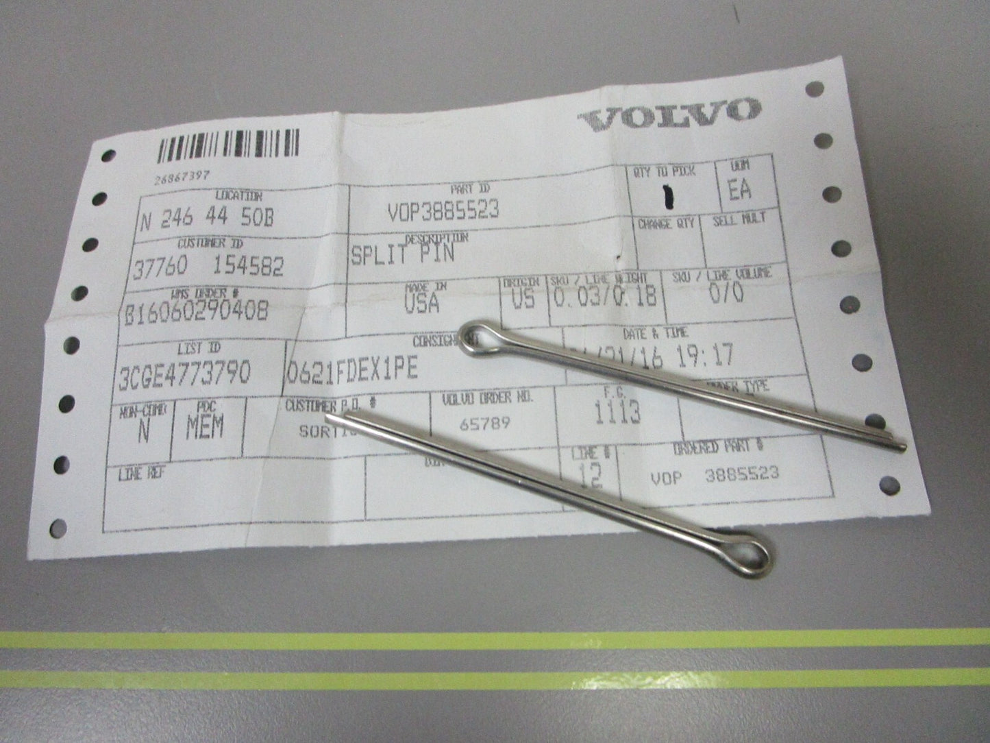 *NEW OEM* (LOT OF 2) 0810 Volvo Penta Split Pin 3885523