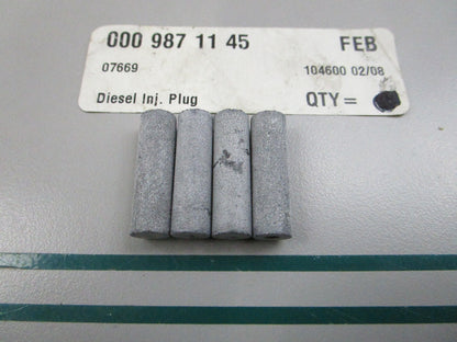 NEW OEM (LOT OF 4) 0009871145 Mercedes-Benz Plug 0810