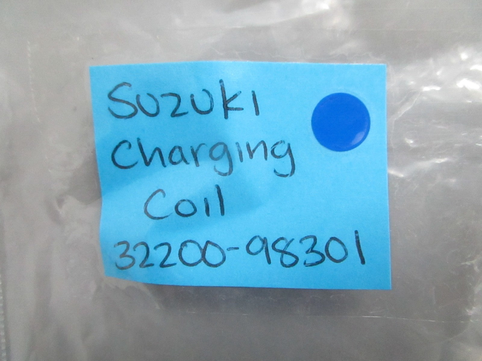 *NEW OEM* 0820 Suzuki Charging Coil 32200-98301