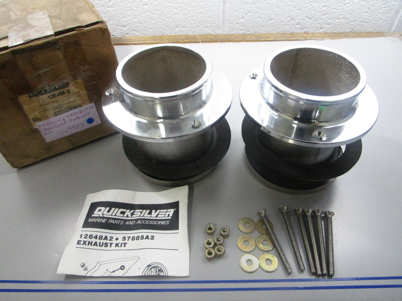 NEW OEM 12648A2 Mercury/Mercruiser Transom Exhaust Kit 0810
