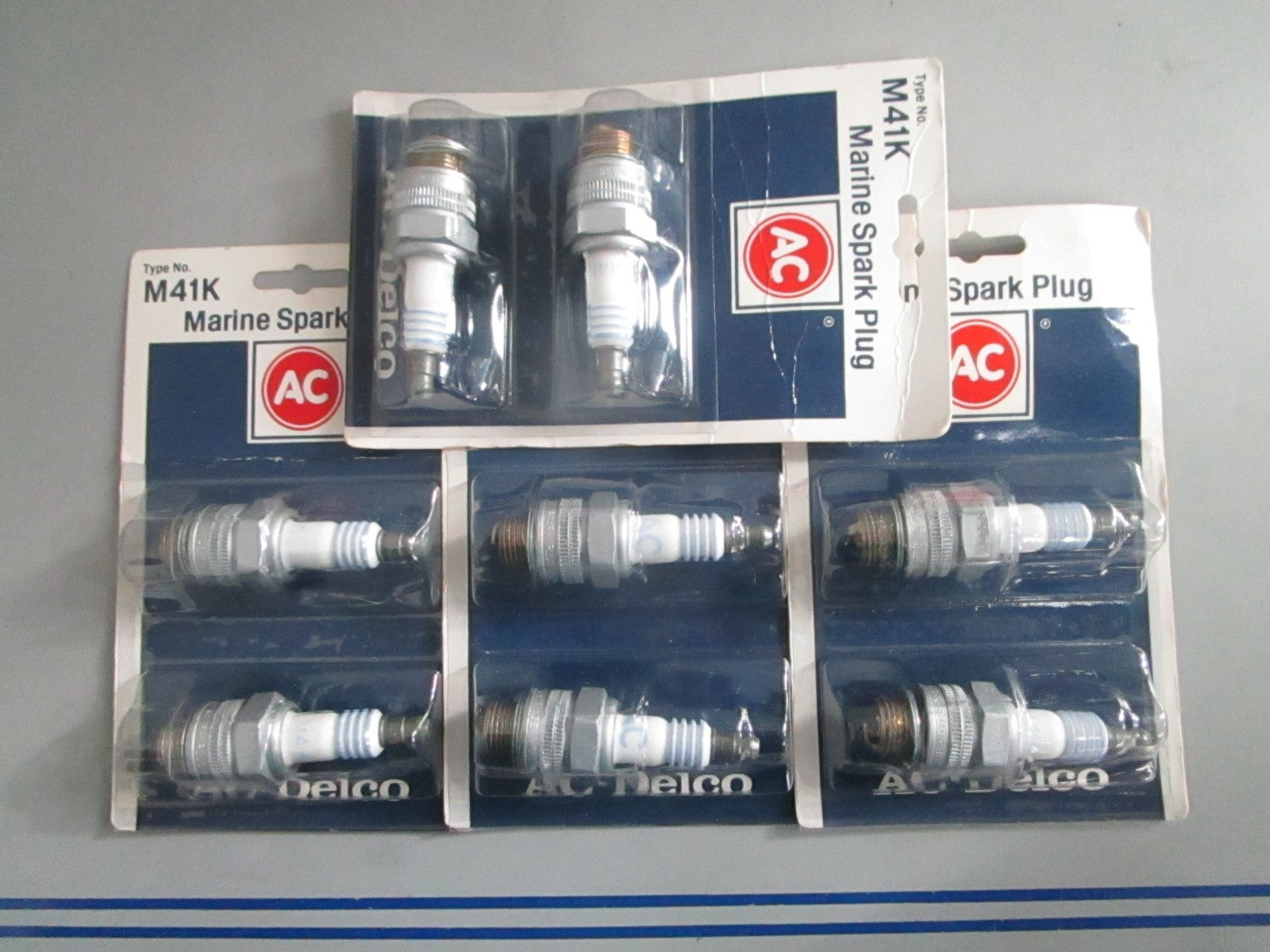 NEW OEM (LOT OF 8) AC Delco M41K Spark Plug 0820