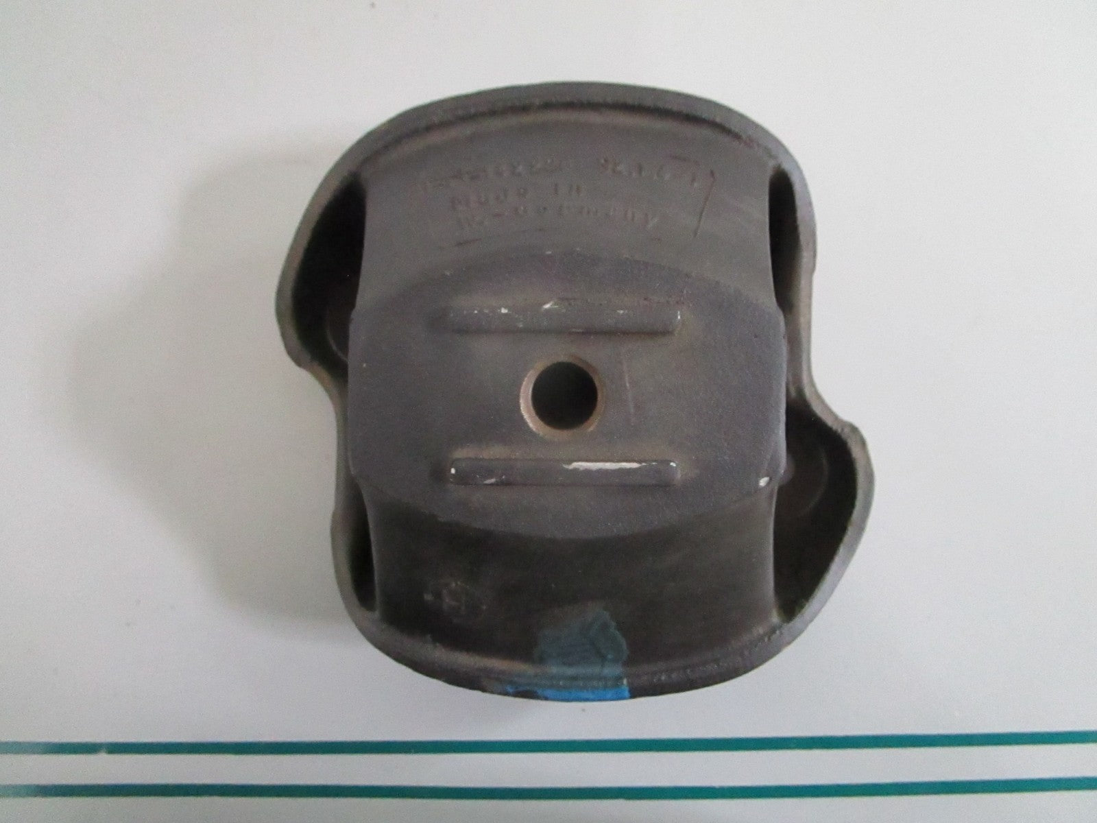 NEW OEM 1152410813 Mercedes-Benz Engine Mount 0820