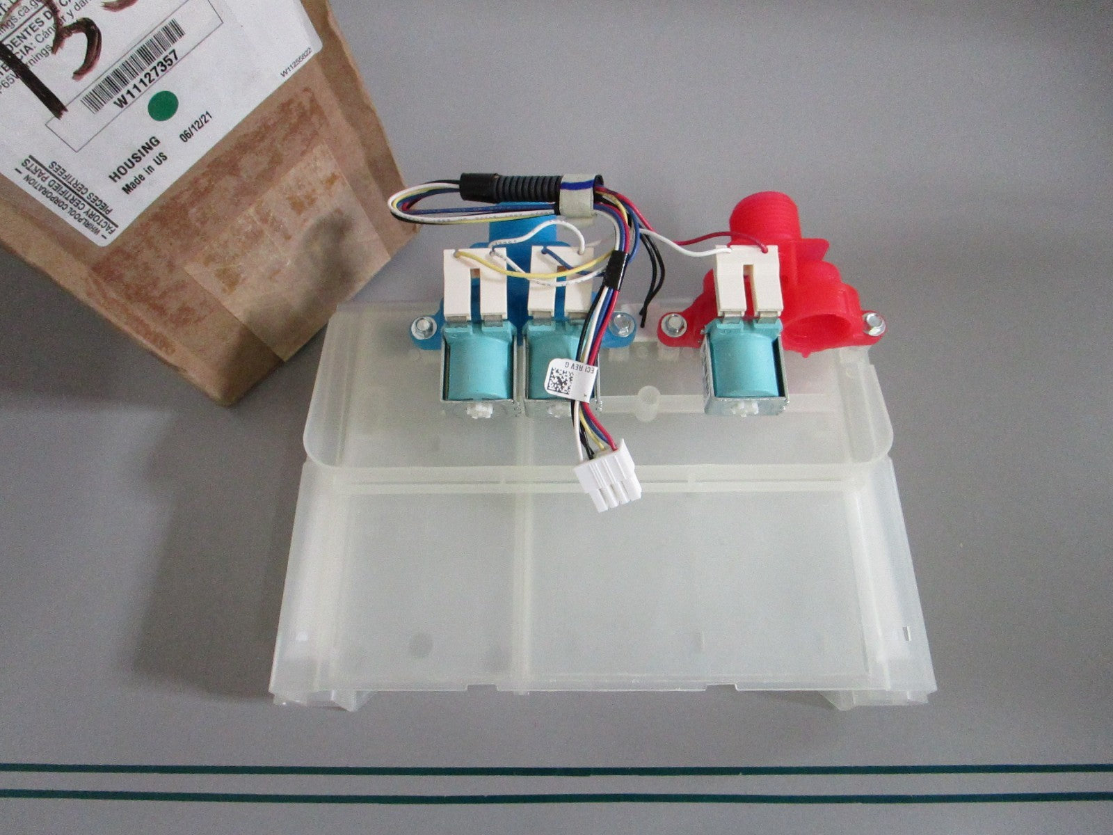 Whirlpool NEW OEM Washer Water Inlet Valve Assembly W11127357 NOS Part 0820