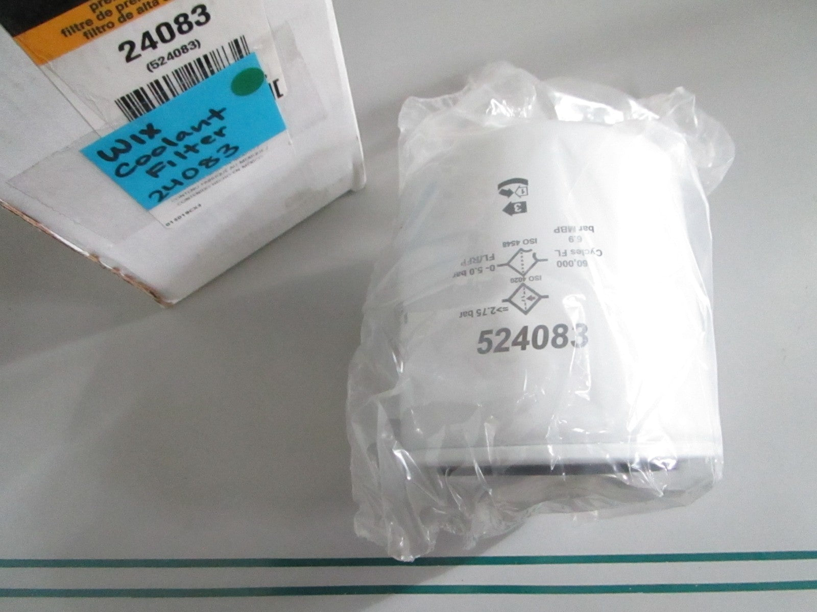 NEW OEM 24083 Wix Coolant Filter 0820