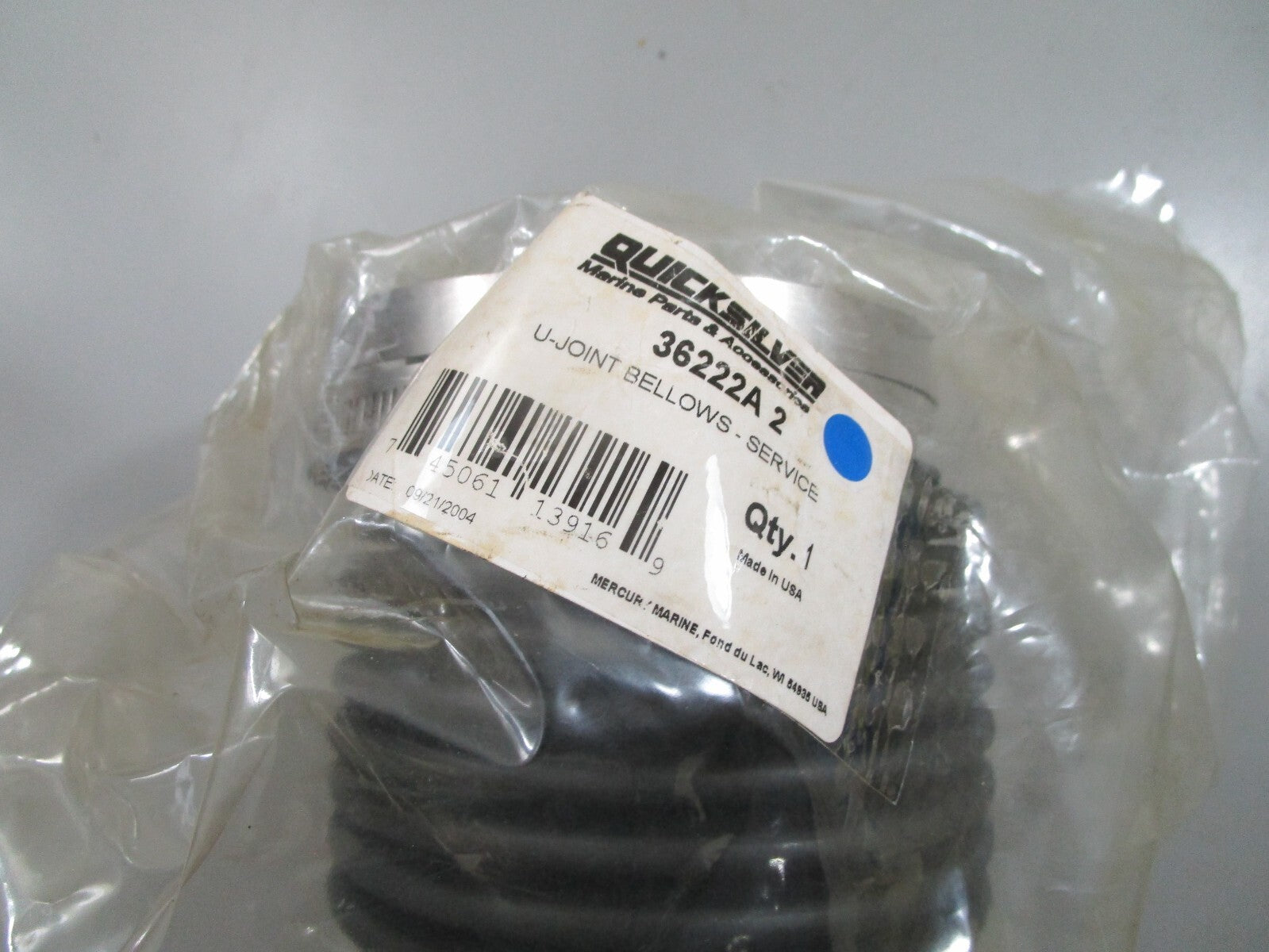 *NEW OEM* 0820 Mercury Quicksilver U-Joint Bellows 36222A2