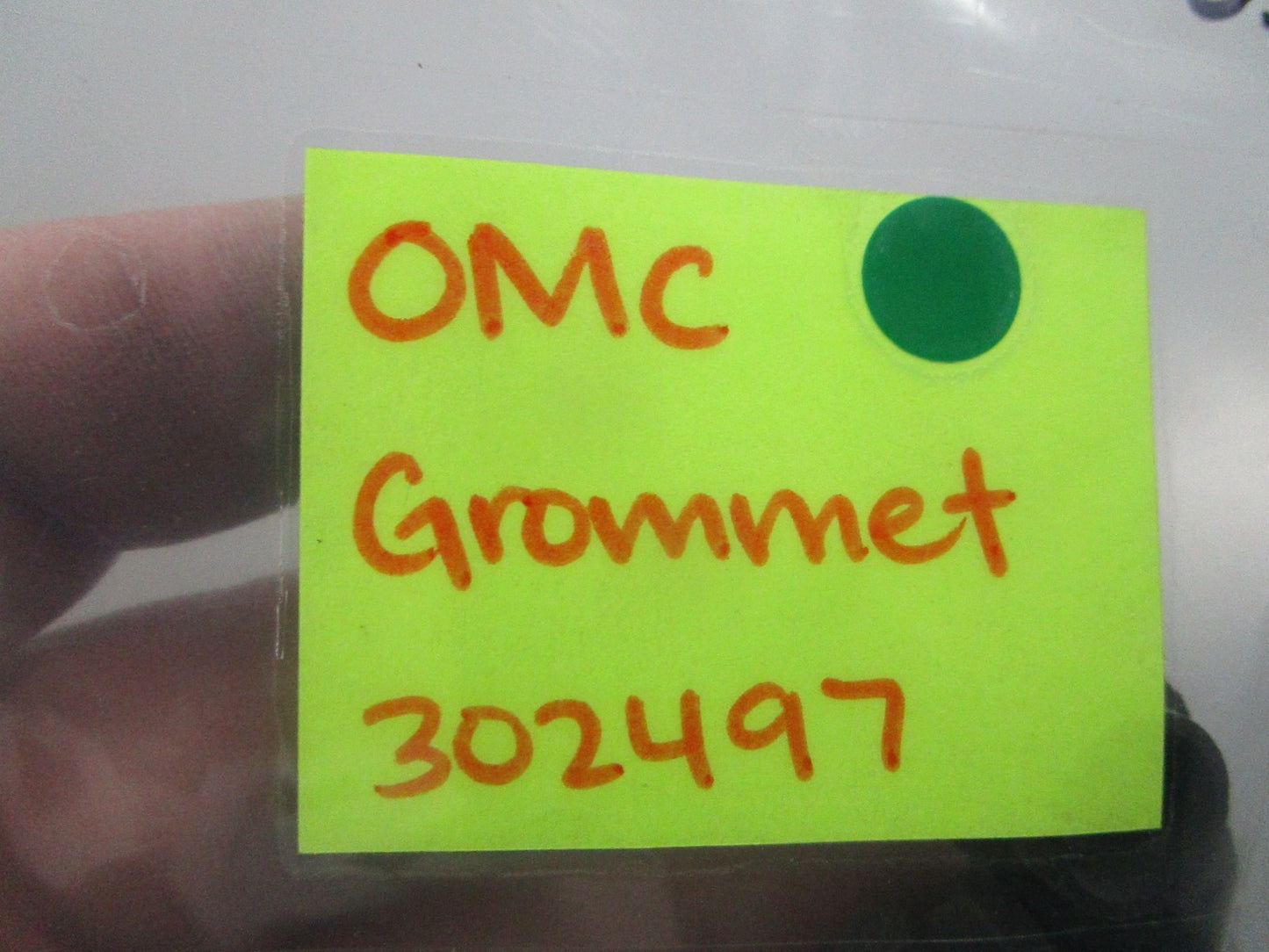 NEW OEM (LOT OF 3) 302497 0302497 OMC Johnson Evinrude Grommet 0810