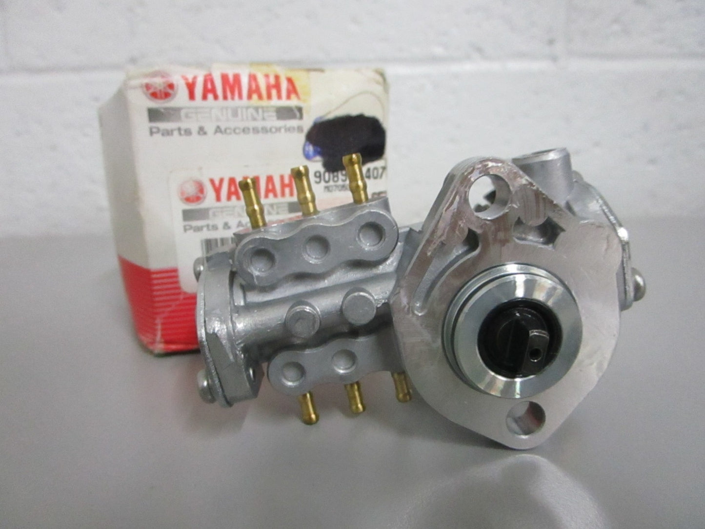 NEW OEM 90891-40744-00 Yamaha Oil Injection Pump 0820