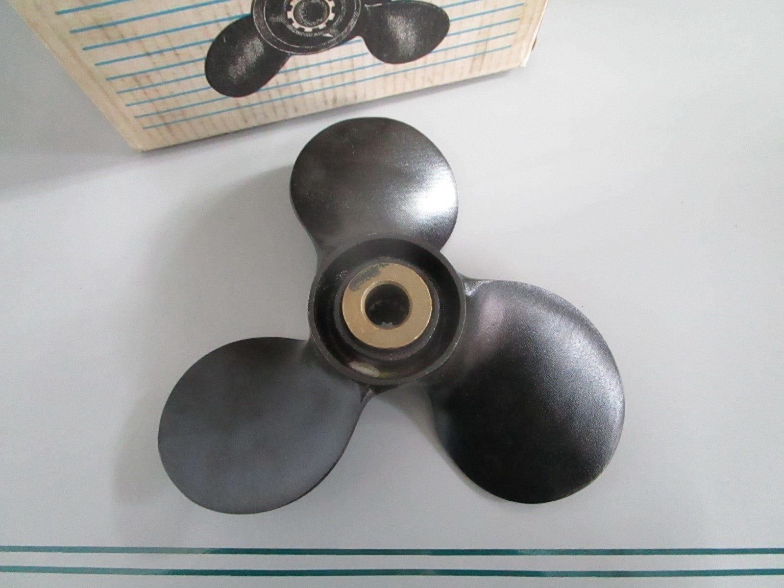 NEW OEM 48-819335A40 Mercury Quicksilver 35 40 50HP 10⅜ × 12½ Propeller 0820