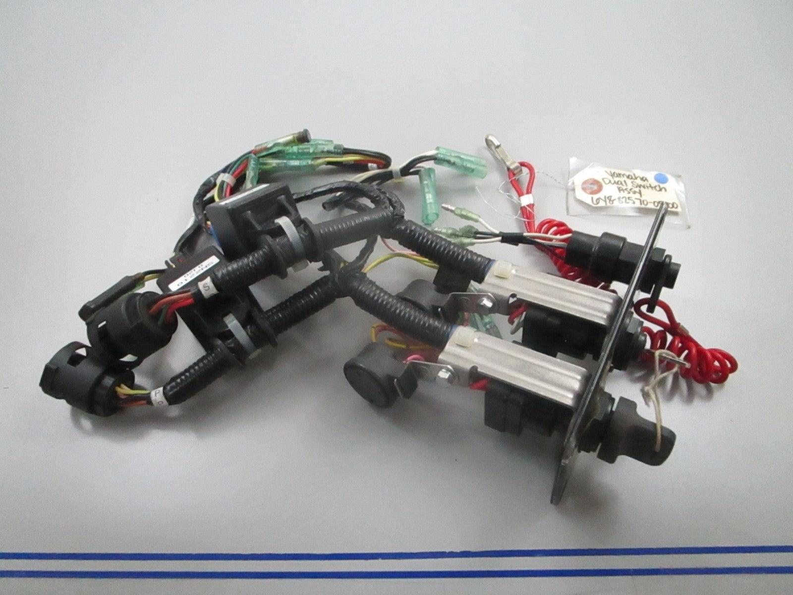 *NEW OEM* 0840 Yamaha Dual Switch Assy. 6y8-82570-05-00