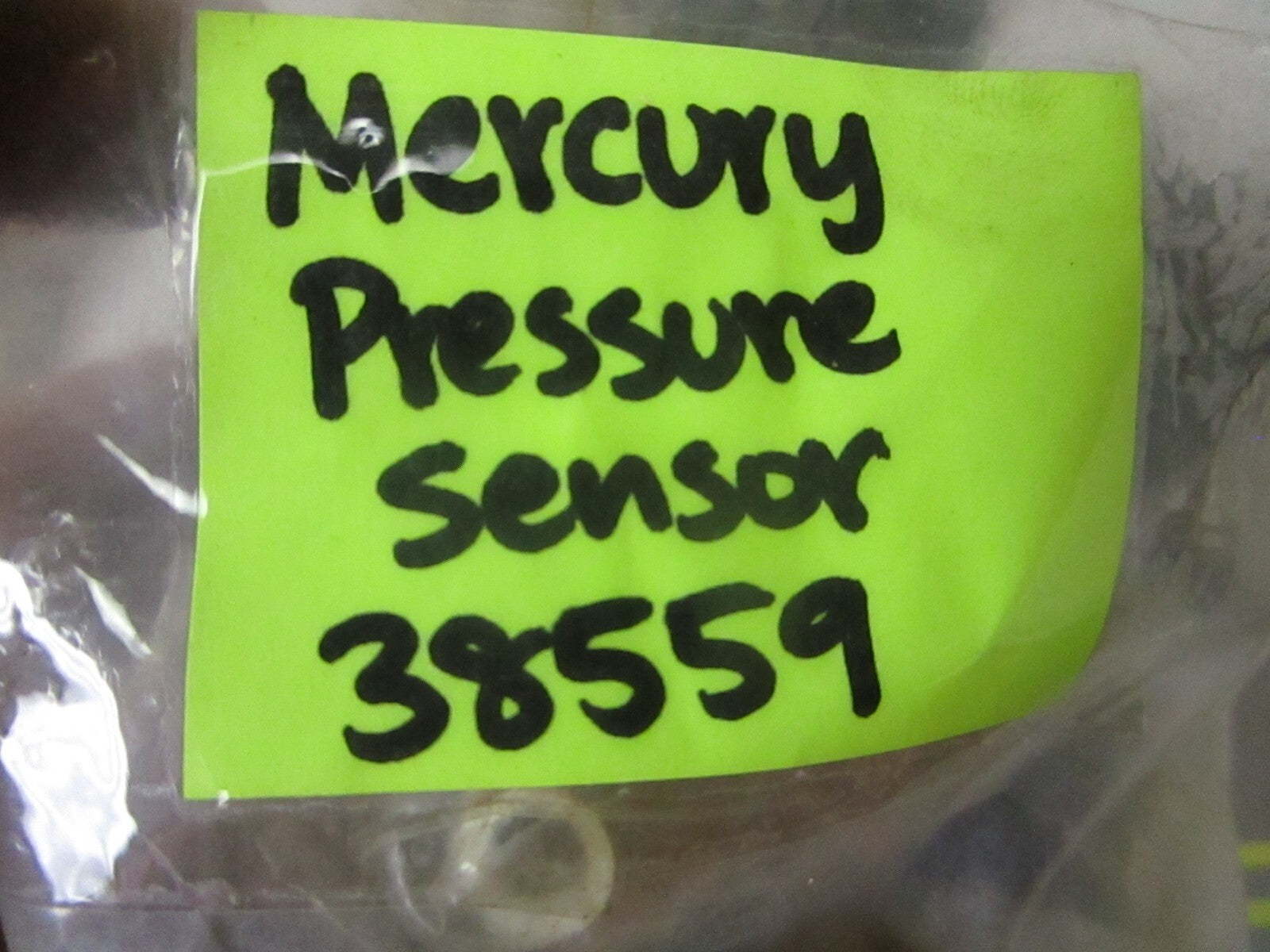 *NEW OEM* 0810 Mercury Quicksilver Pressure Sensor 38559