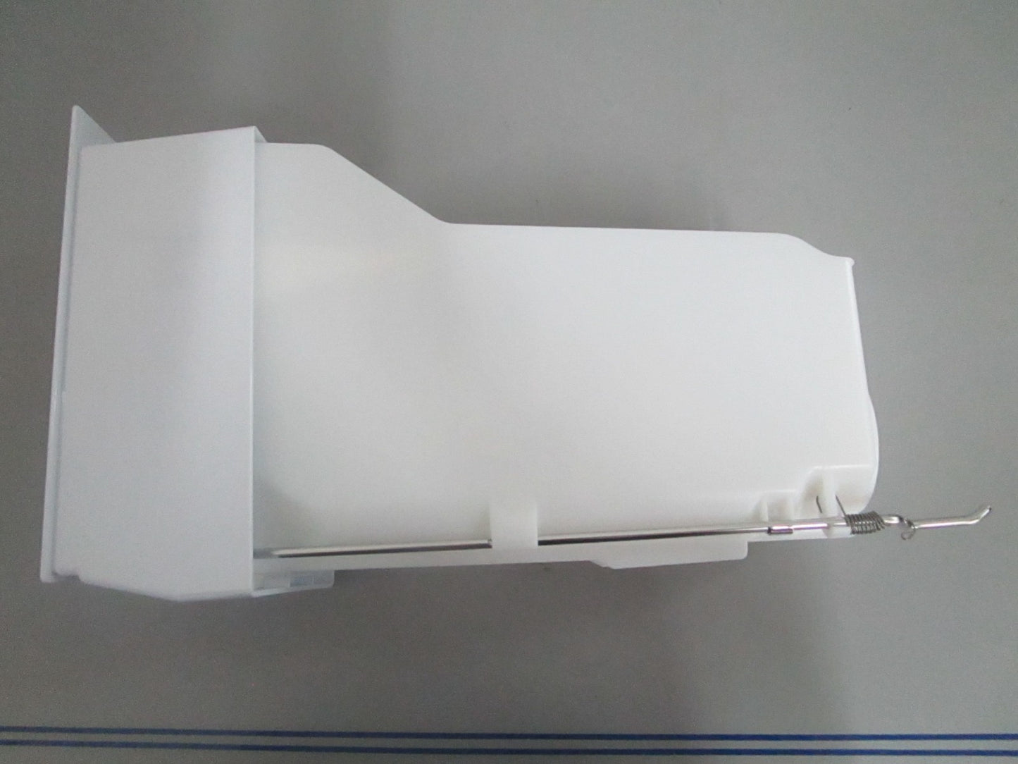 *NEW OEM* 0820 Samsung Ice Tray Assy DA97-17285A