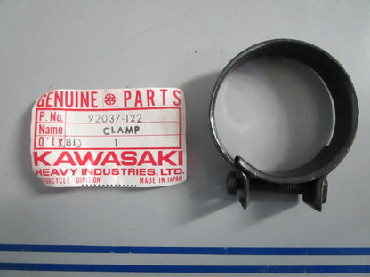 NEW OEM 92037-122 Kawasaki Clamp 0820
