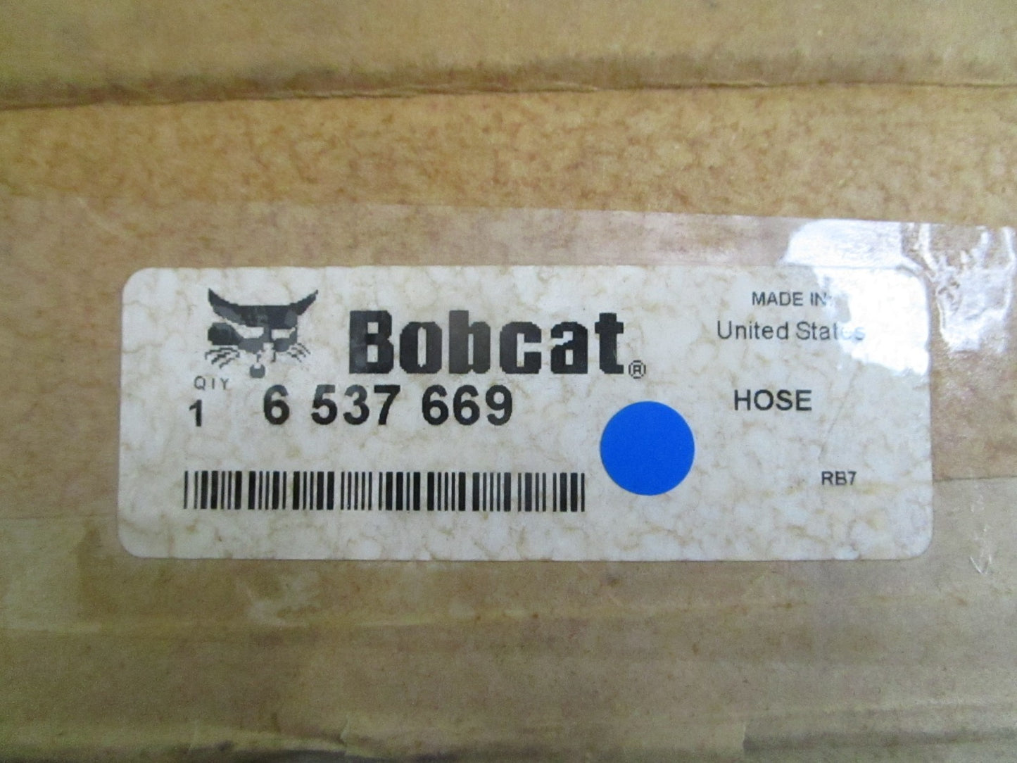 *NEW OEM* 0820 Bobcat Hose 6537669