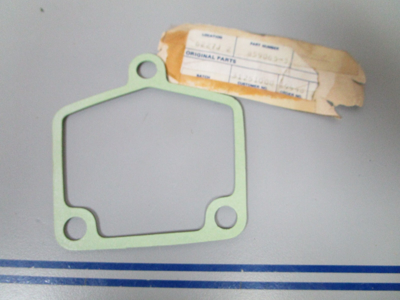 *NEW OEM* 0810 Volvo Penta Gasket 859065