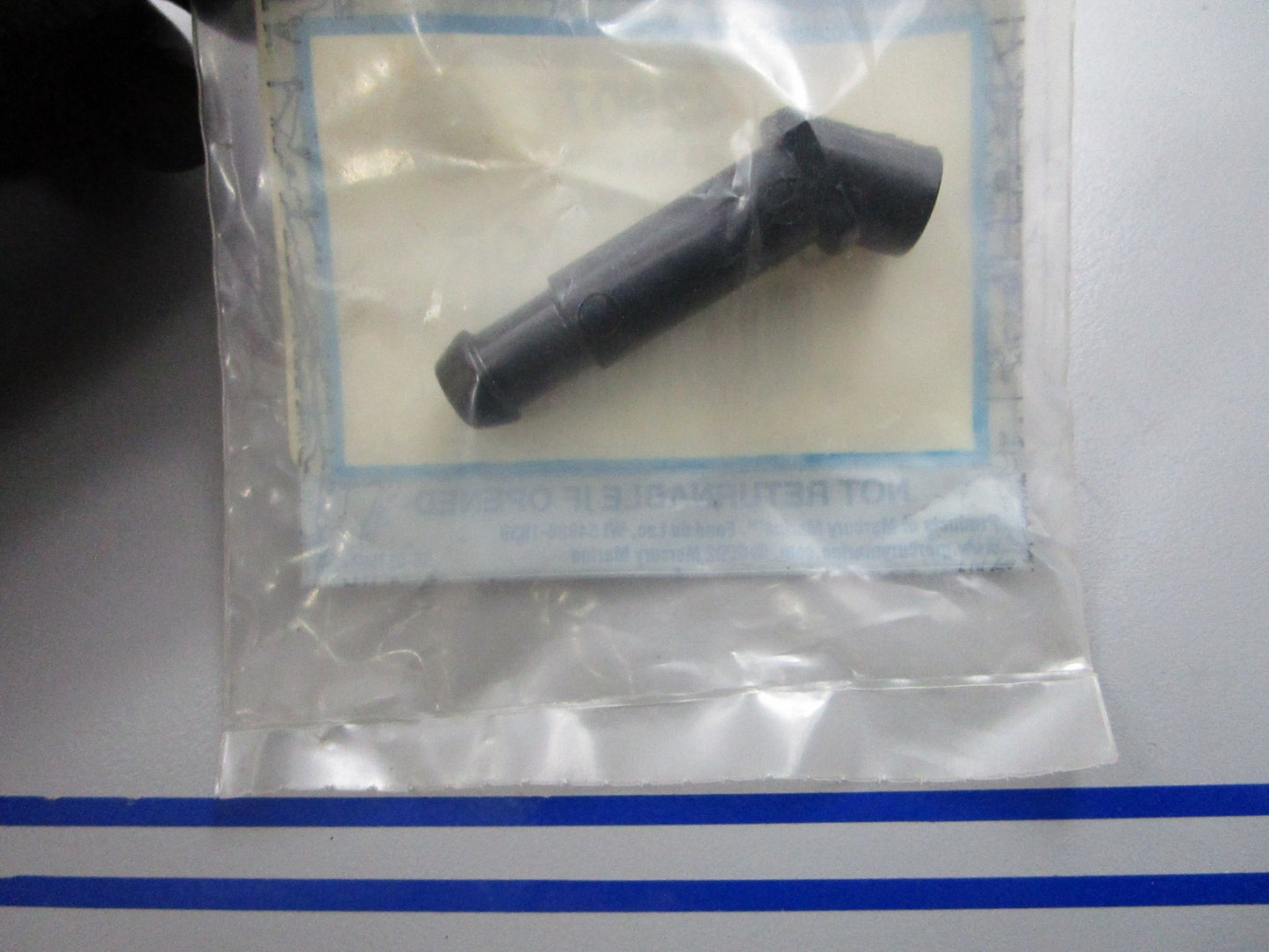 *NEW OEM* 0810 Mercury Quicksilver Connector 42907